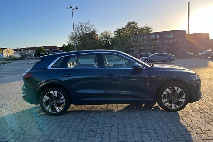 undefined Audi e-tron fra 2021