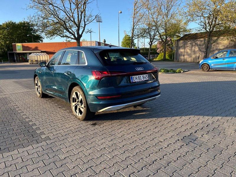 undefined Audi e-tron fra 2021