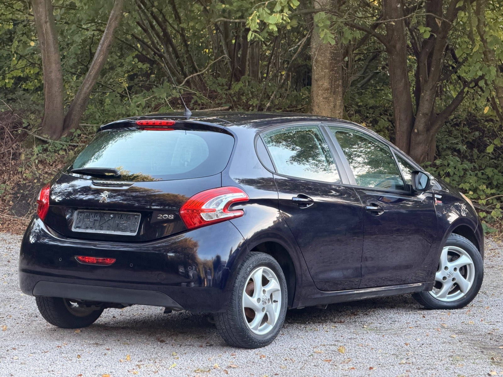 undefined Peugeot 208 fra 2012