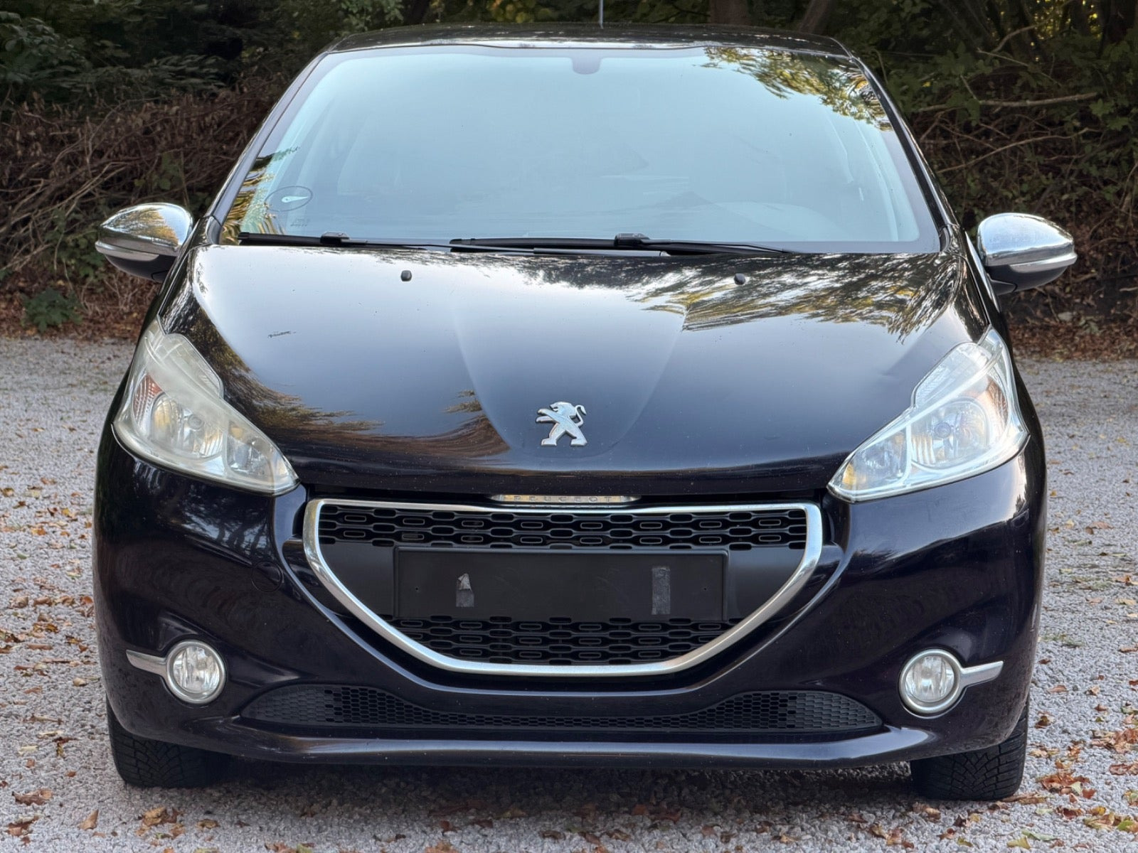 undefined Peugeot 208 fra 2012