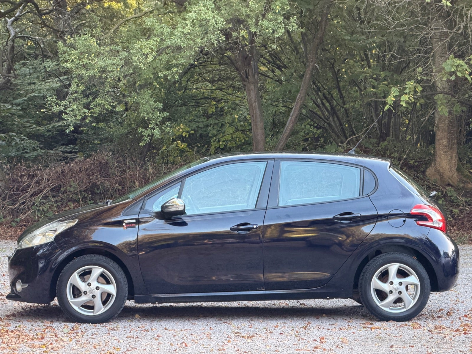 undefined Peugeot 208 fra 2012
