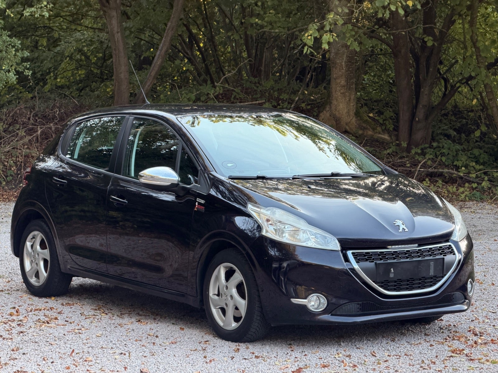 undefined Peugeot 208 fra 2012