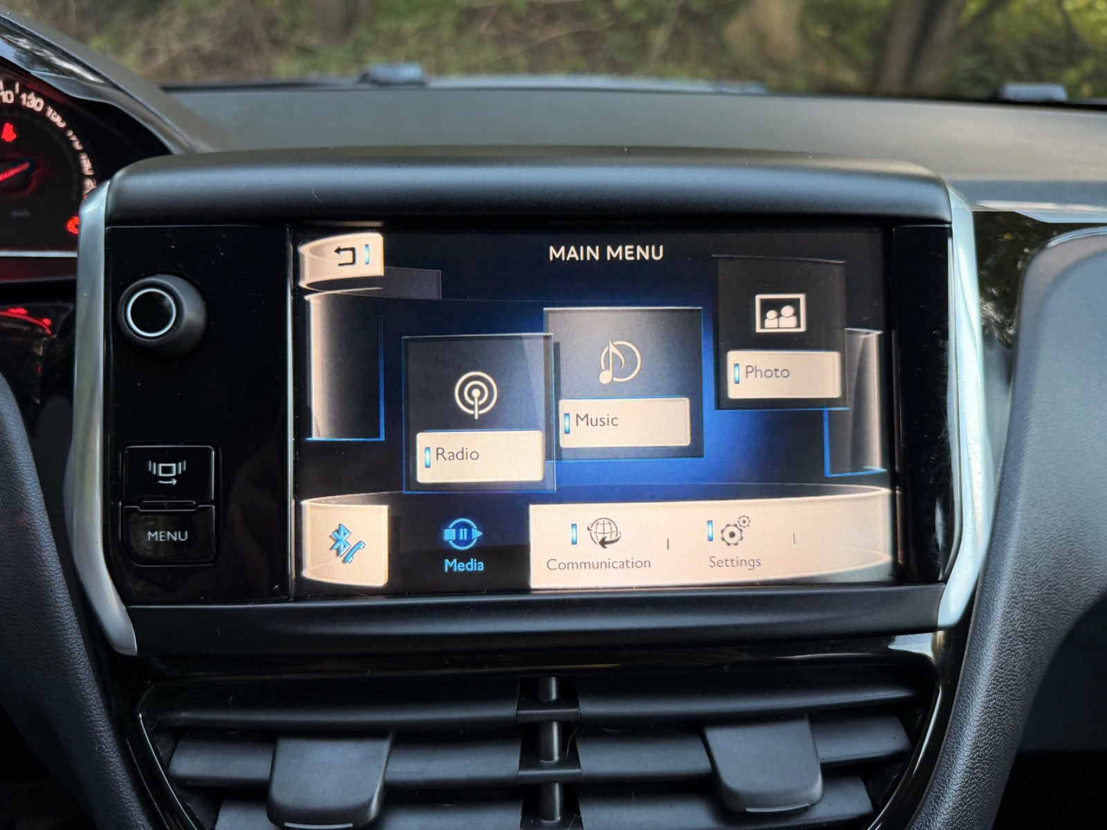 undefined Peugeot 208 fra 2012