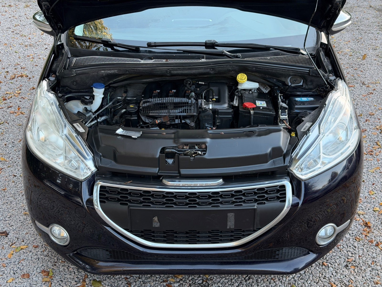 undefined Peugeot 208 fra 2012