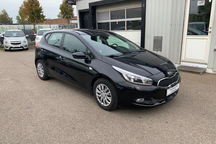 Sort Kia Ceed fra 2014