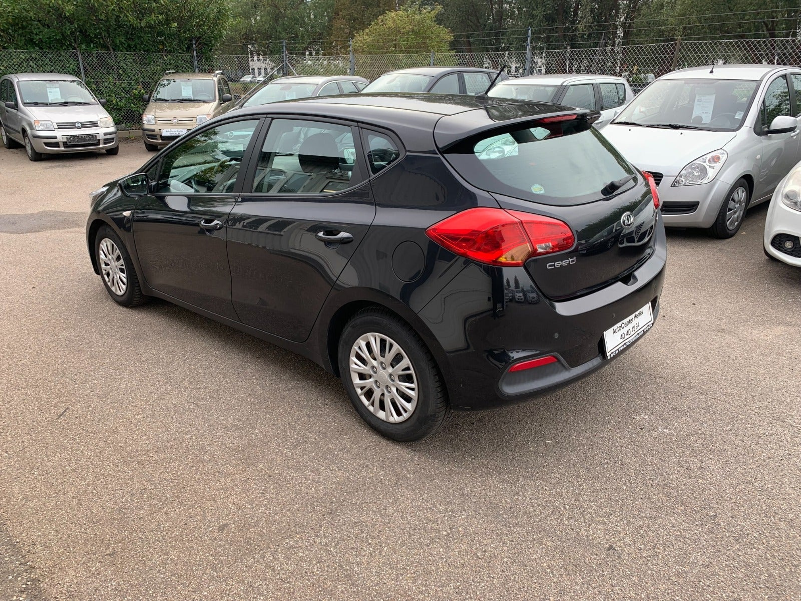 Sort Kia Ceed fra 2014