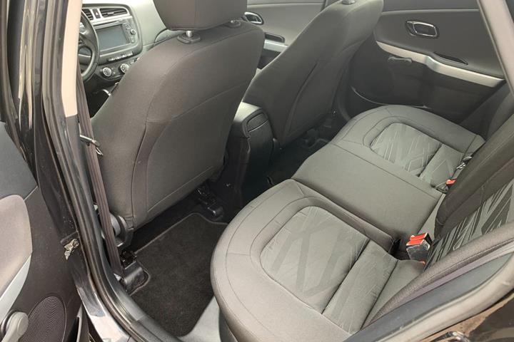 Sort Kia Ceed fra 2014