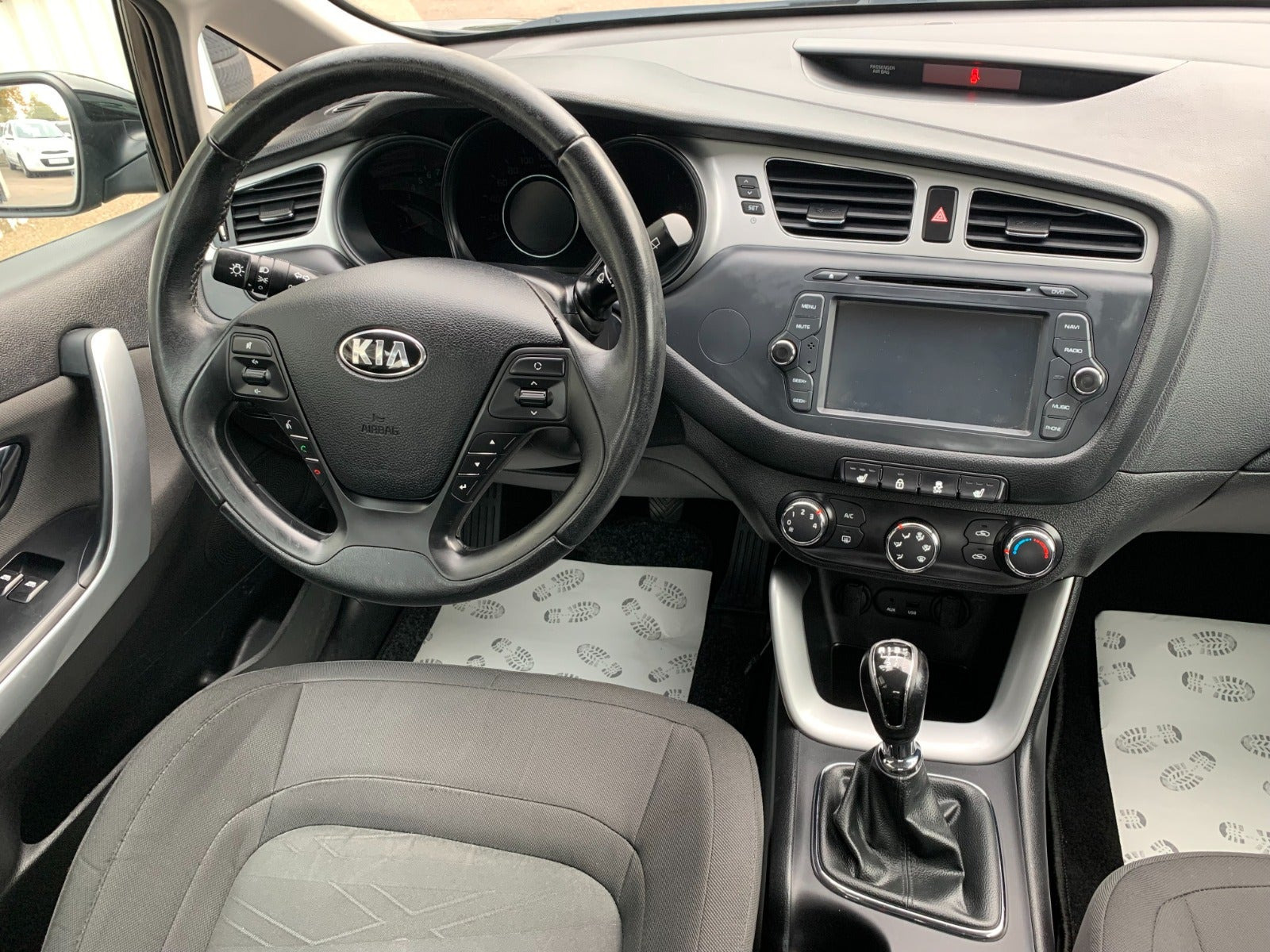 Sort Kia Ceed fra 2014