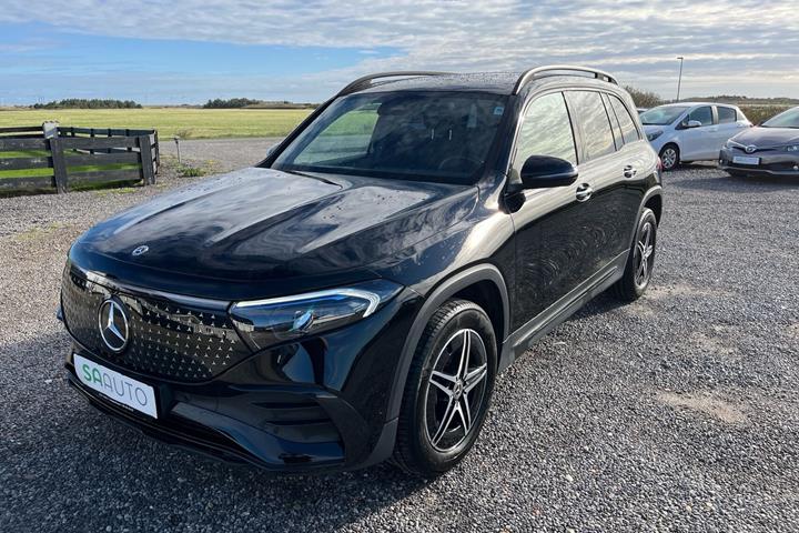 Sort Mercedes EQB250+ fra 2024