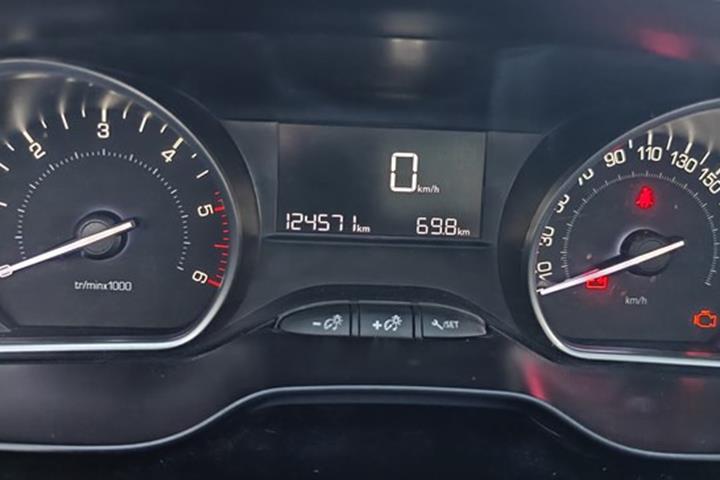 undefined Peugeot 208 fra 2018