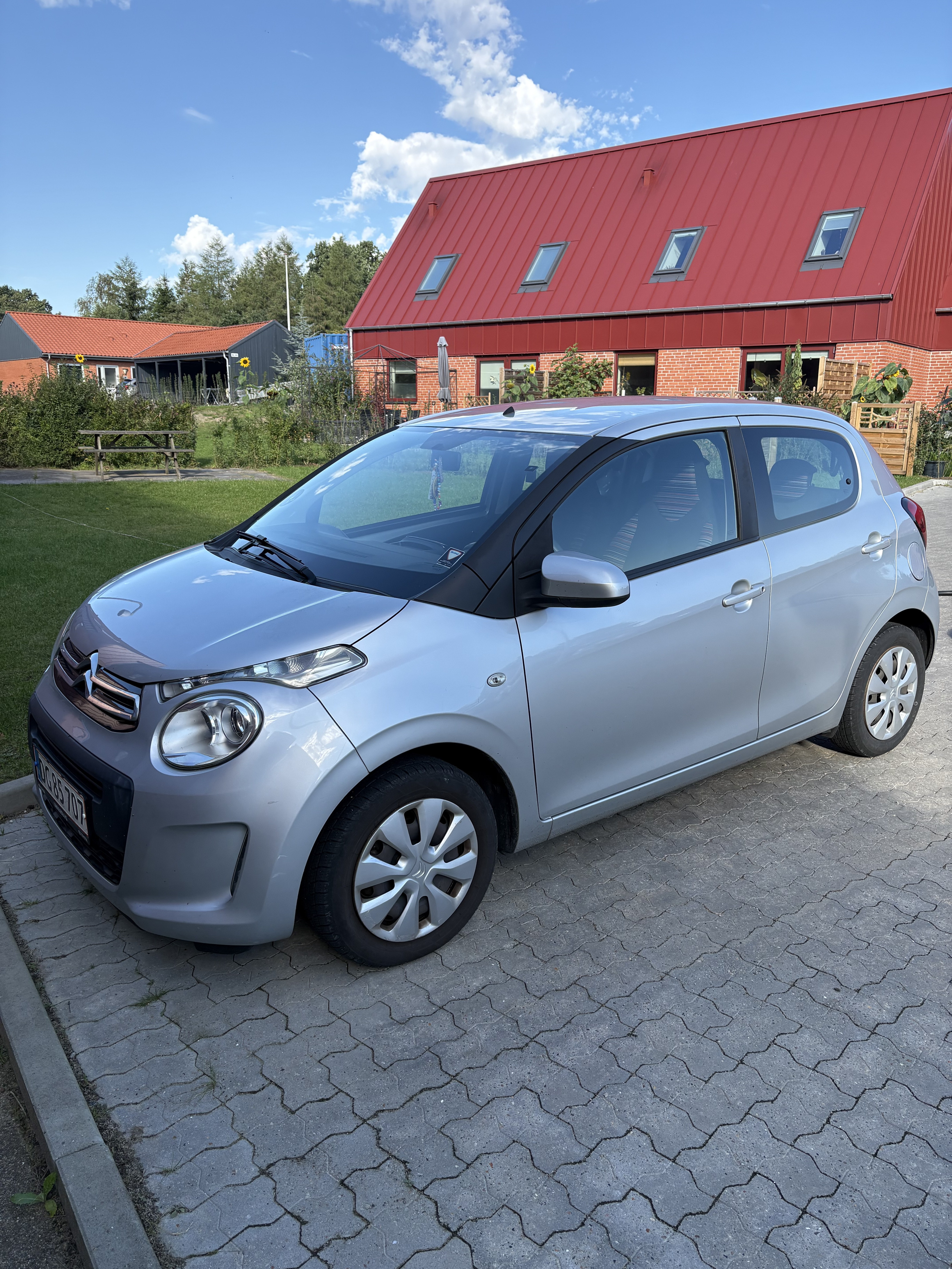 Grå Citroën C1 fra 2018