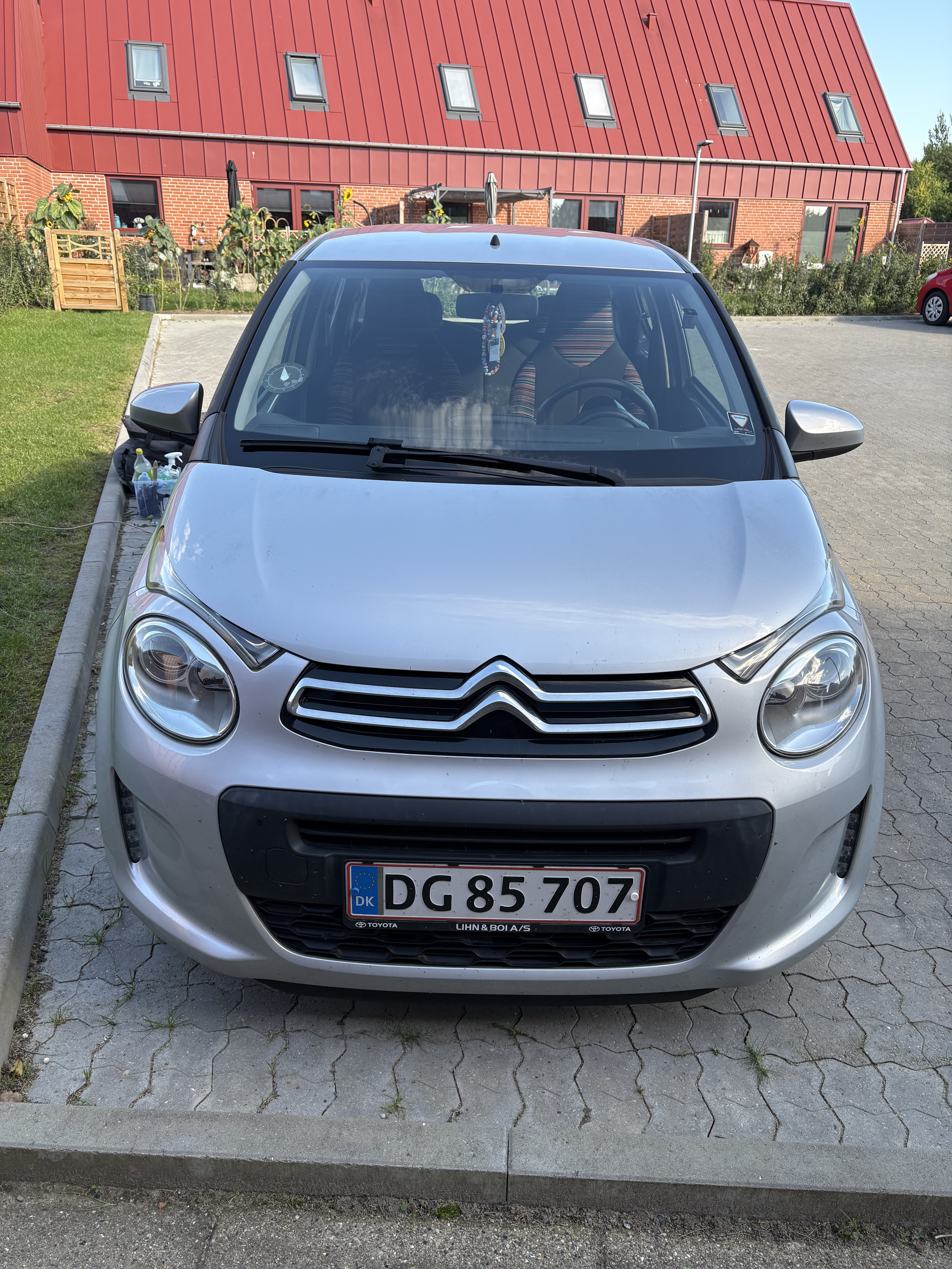 Grå Citroën C1 fra 2018