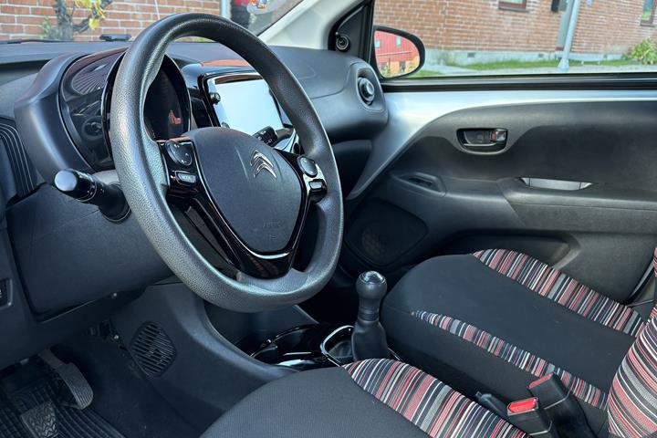 Grå Citroën C1 fra 2018