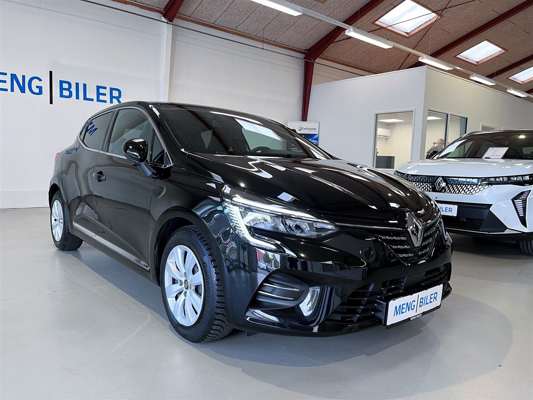 Sort Renault Clio fra 2023