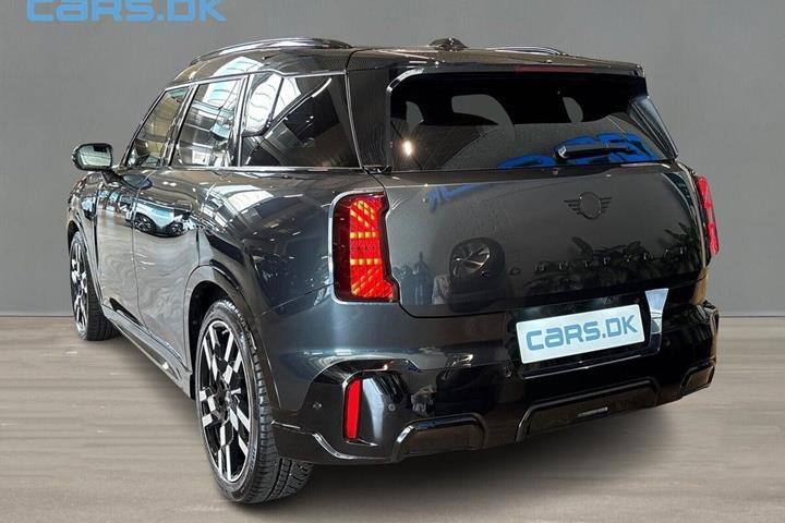 Grå Mini Countryman fra 2025