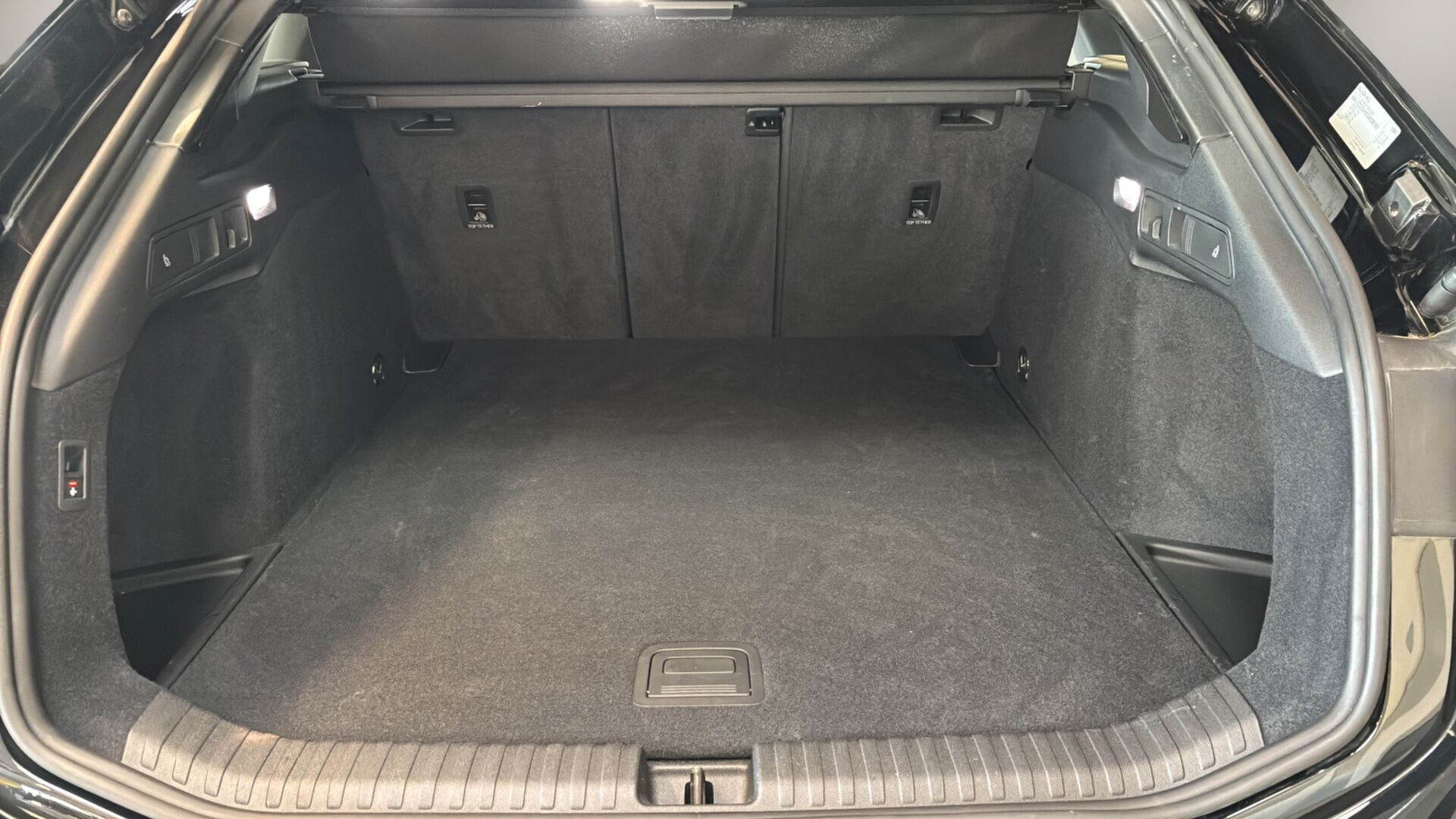 Sort Audi A6 fra 2025