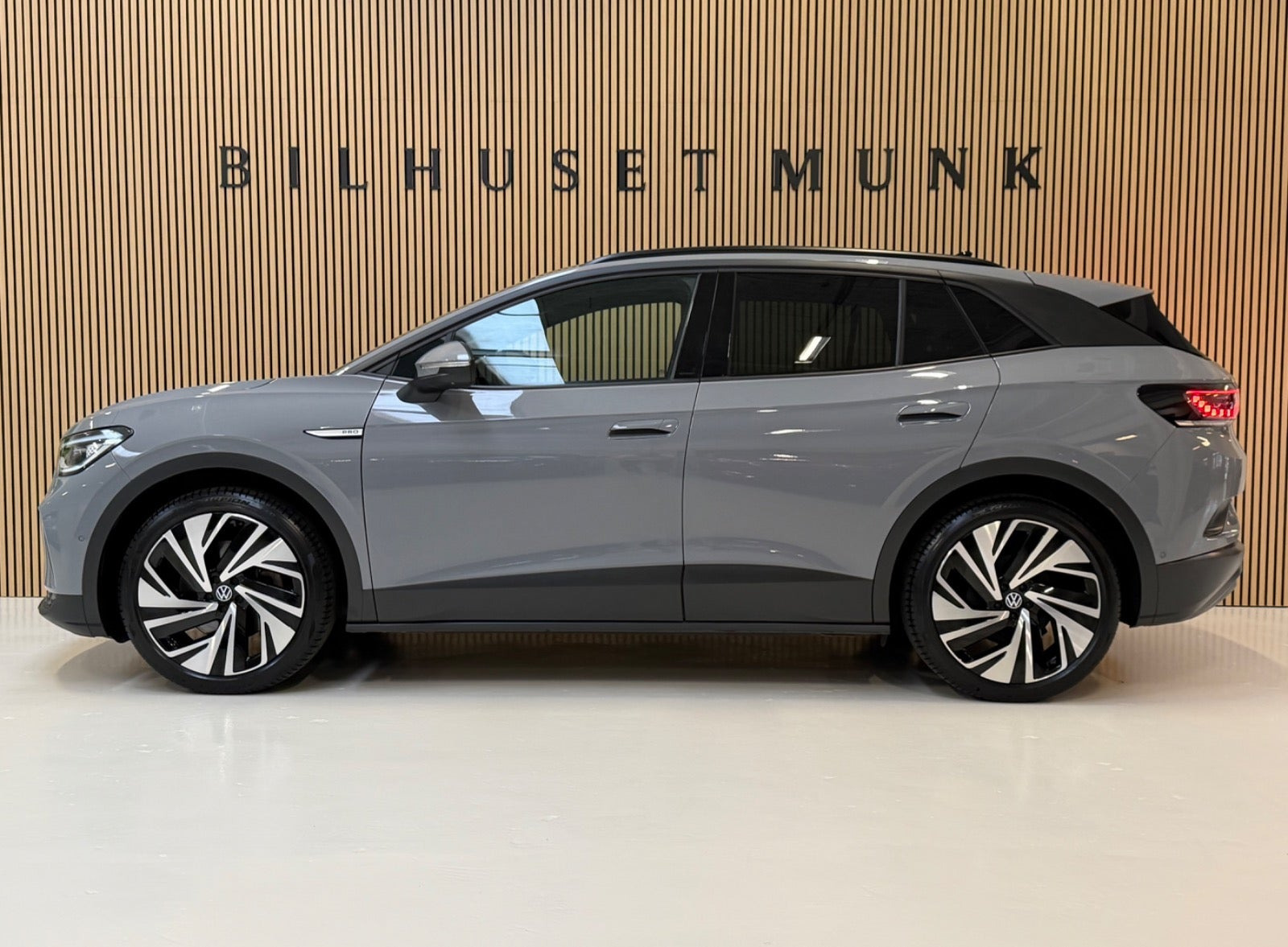 Grå VW ID.4 fra 2023