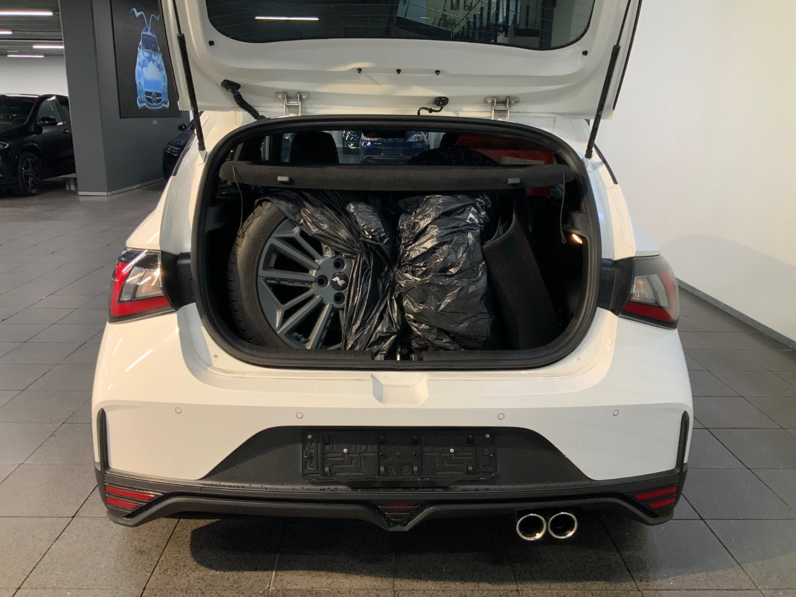 Hvid Hyundai i20 fra 2022
