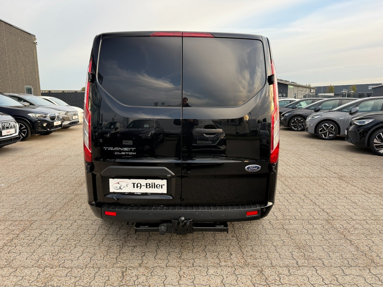 Sort Ford Transit Custom 280 L1 fra 2021