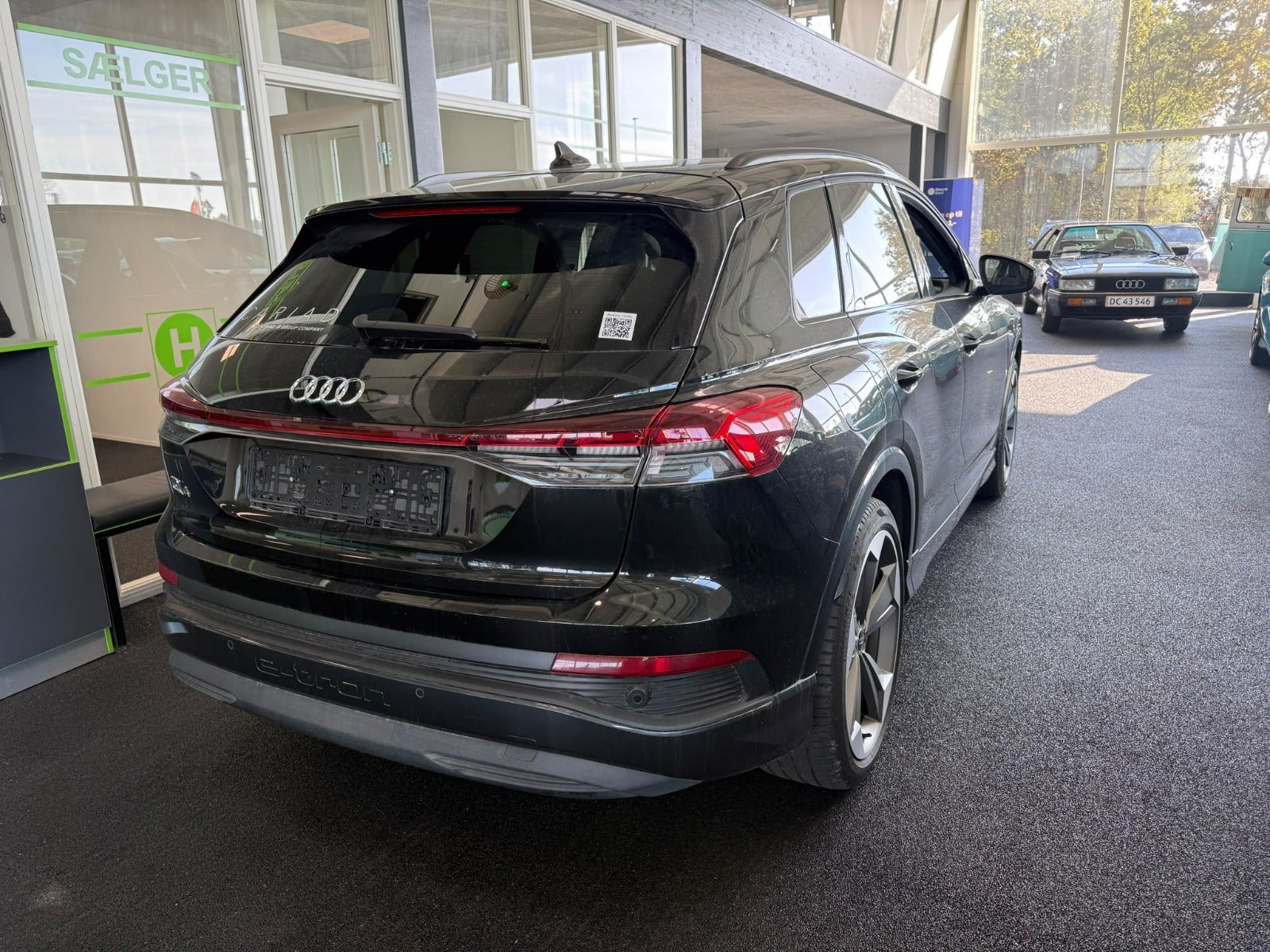 Sort Audi Q4 e-tron fra 2024