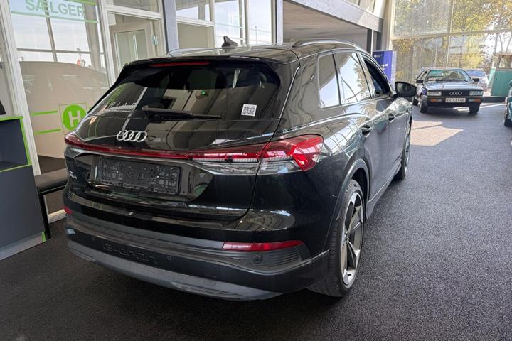 Sort Audi Q4 e-tron fra 2024