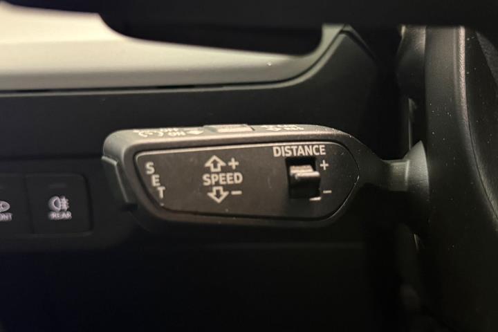 Sort Audi Q4 e-tron fra 2024