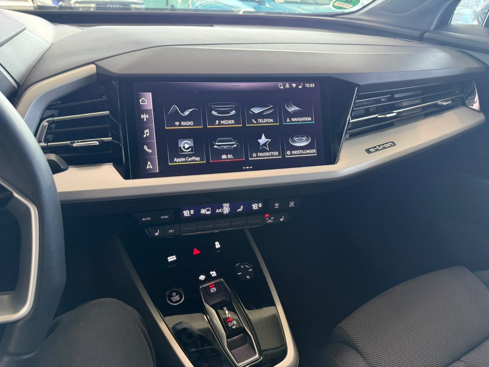 Sort Audi Q4 e-tron fra 2024