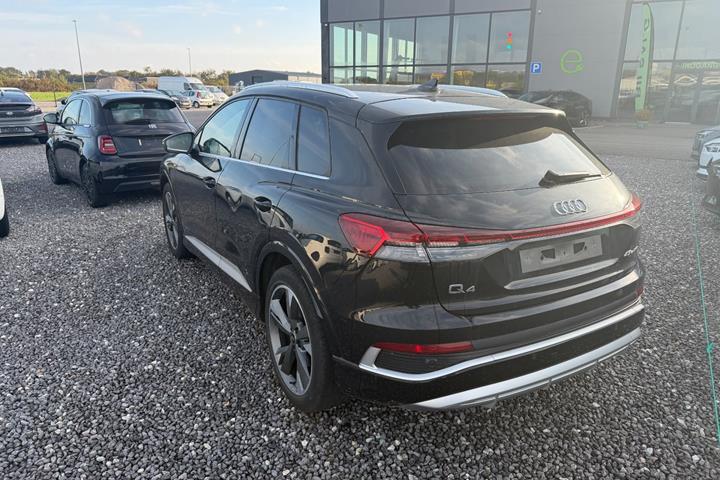 Sort Audi Q4 e-tron fra 2024