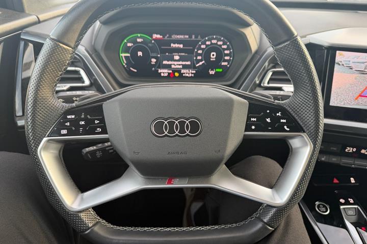 Sort Audi Q4 e-tron fra 2024