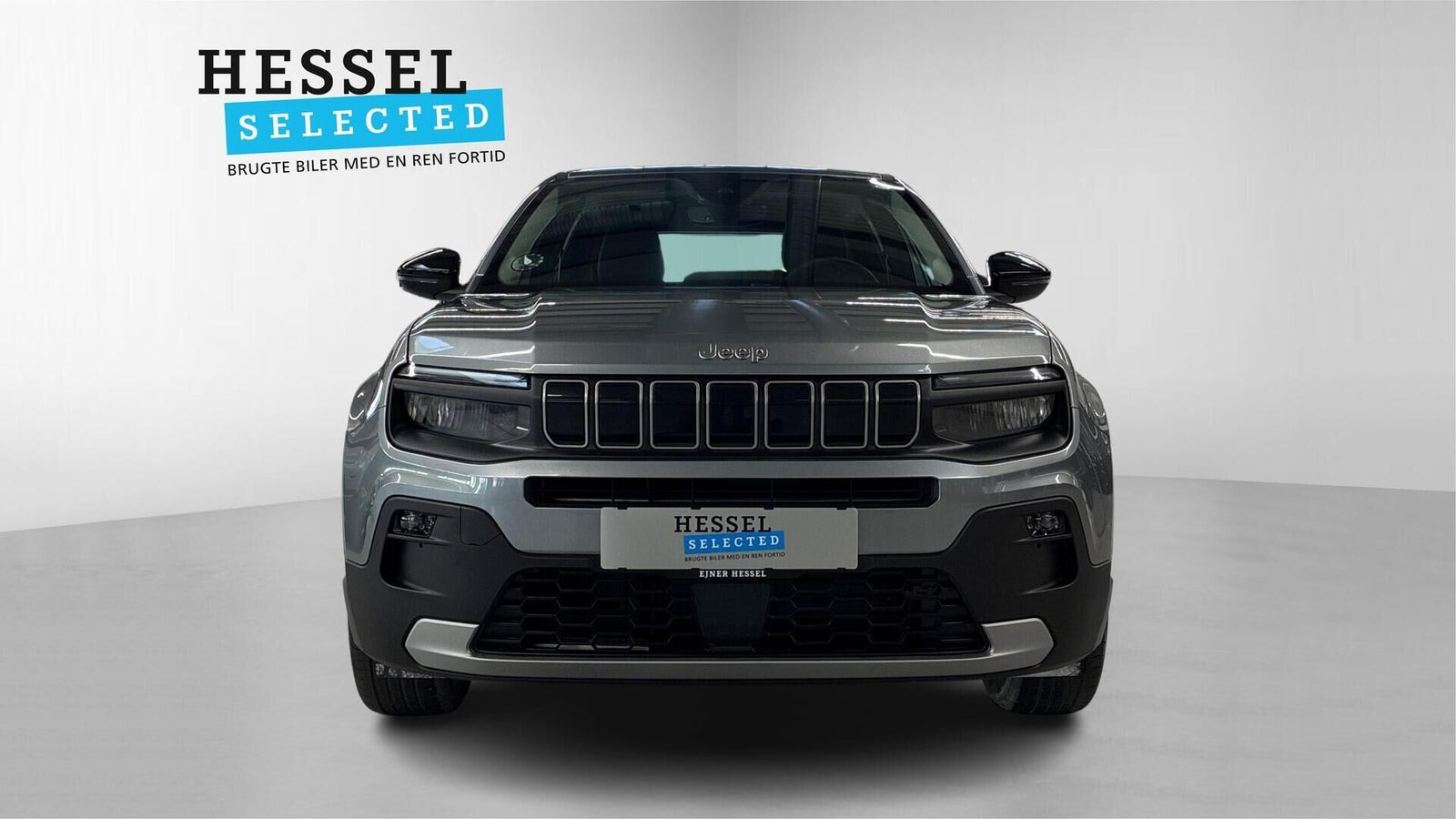 Grå Jeep Avenger fra 2025