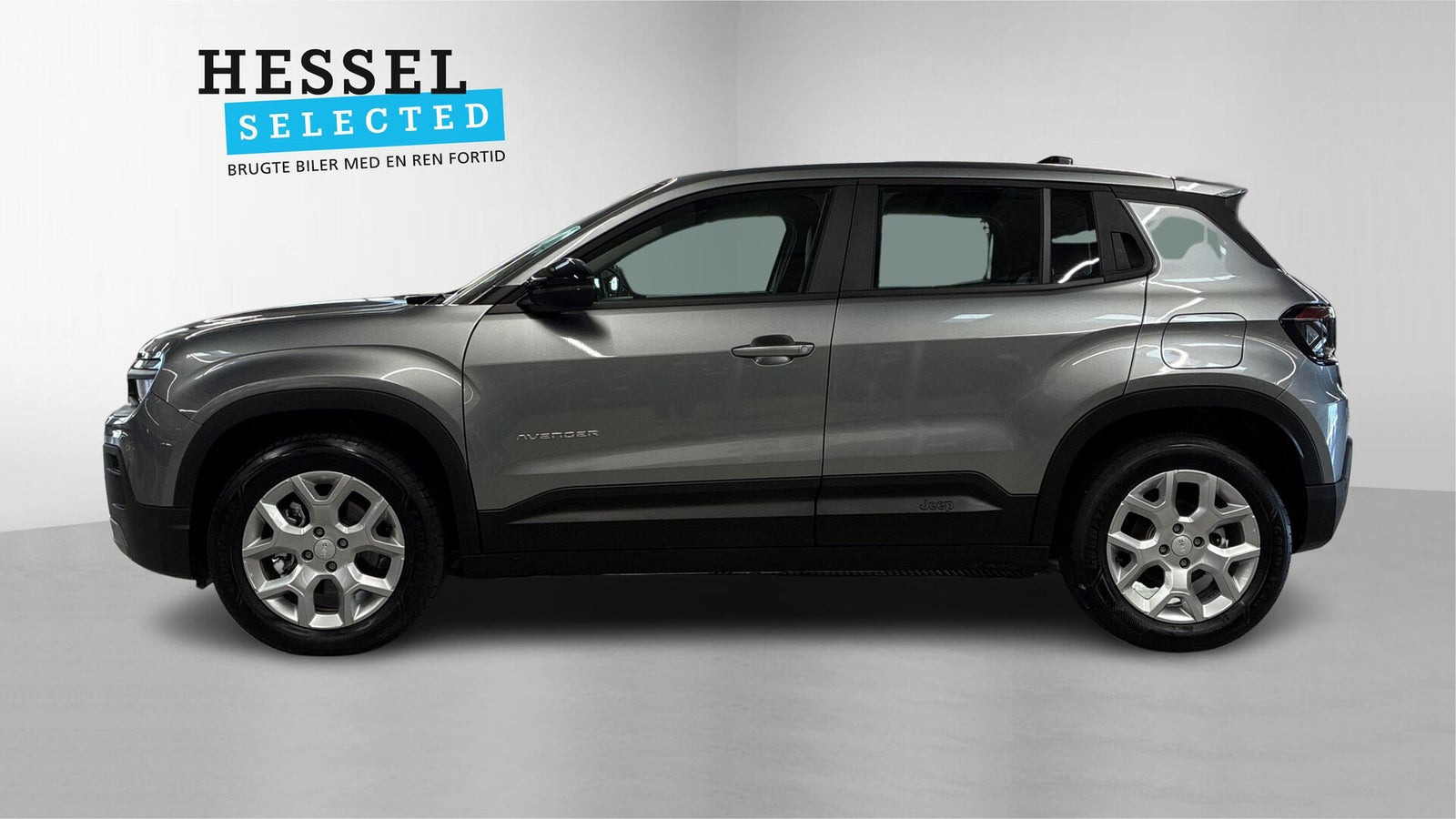 Grå Jeep Avenger fra 2025