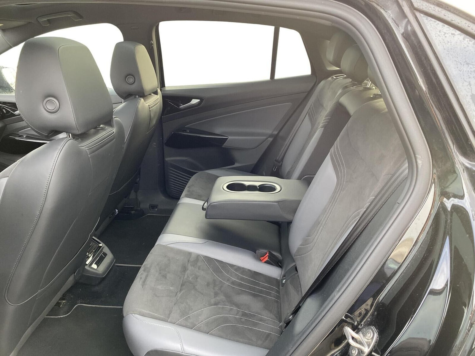 Sort VW ID.5 fra 2023