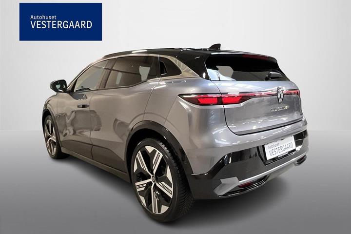 Sølv Renault Megane E-Tech fra 2025