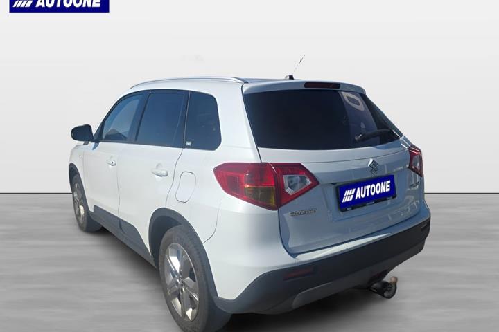 Hvid Suzuki Vitara fra 2015