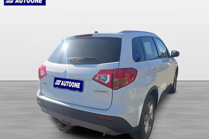 Hvid Suzuki Vitara fra 2015