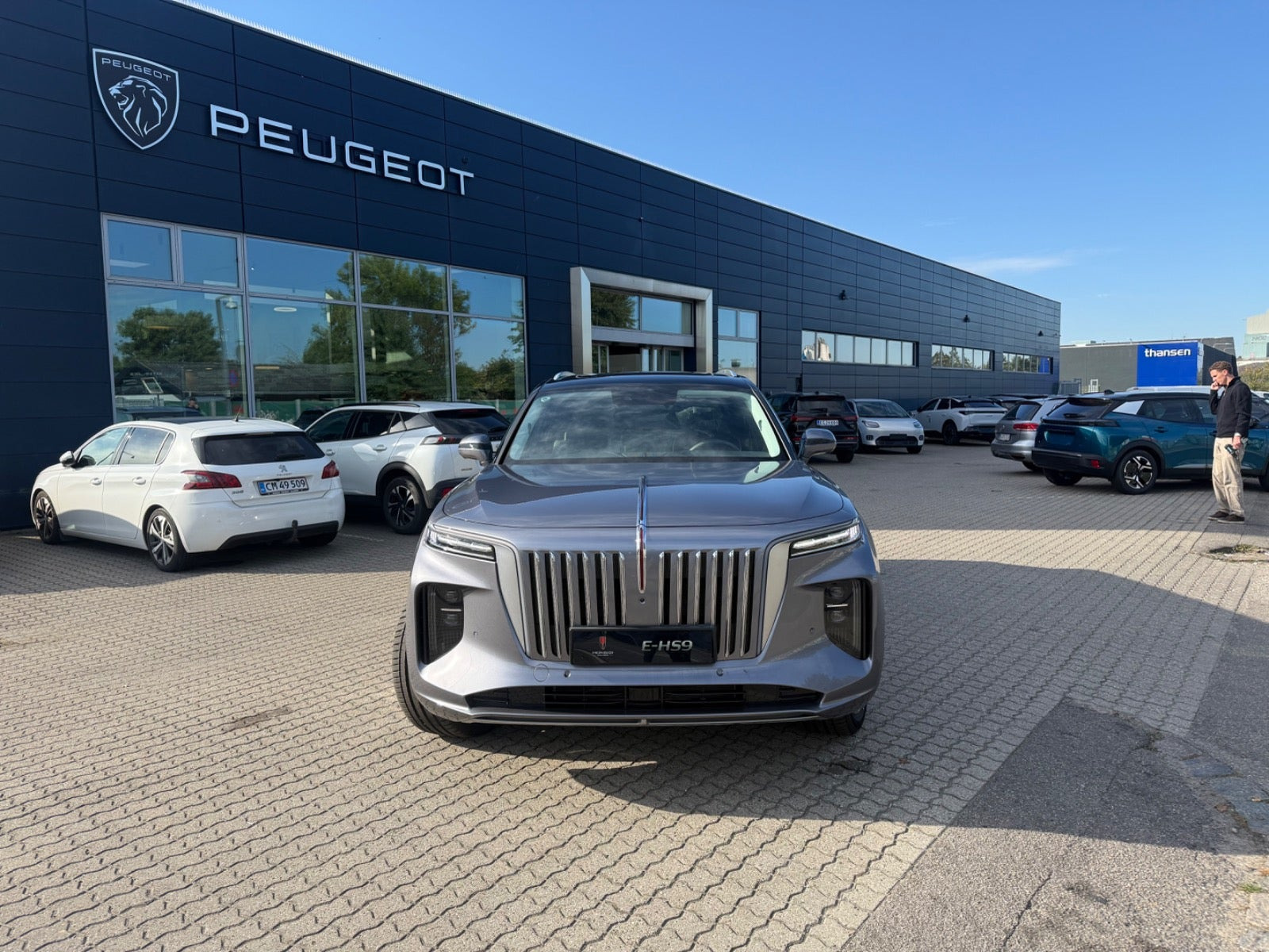 undefined Hongqi E-HS9 fra 2025
