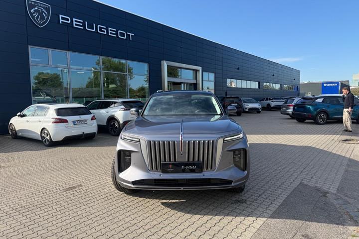 undefined Hongqi E-HS9 fra 2025