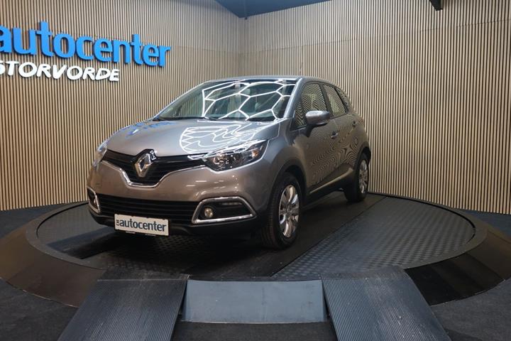 Grå Renault Captur fra 2013