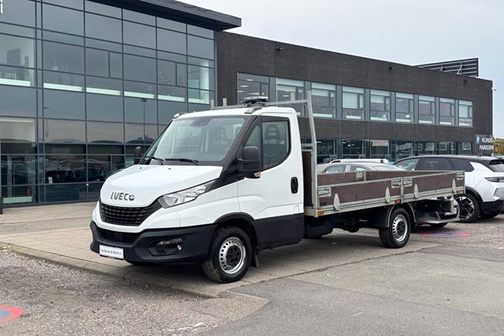 Hvid Iveco Daily fra 2021