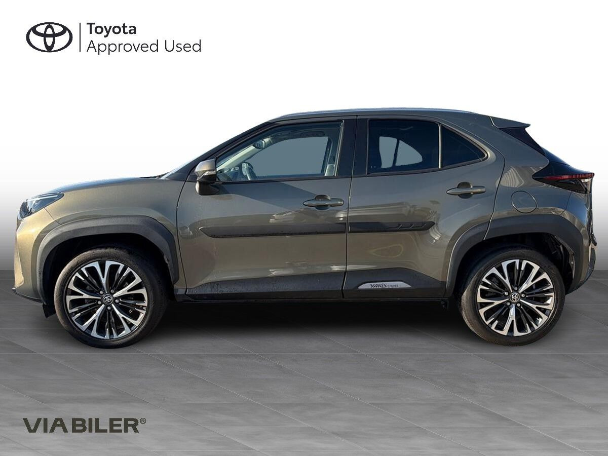 Bronze Toyota Yaris Cross fra 2022