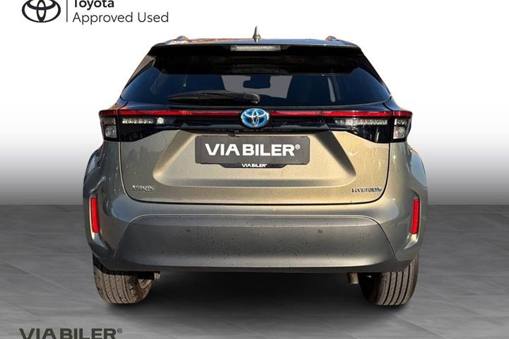 Bronze Toyota Yaris Cross fra 2022