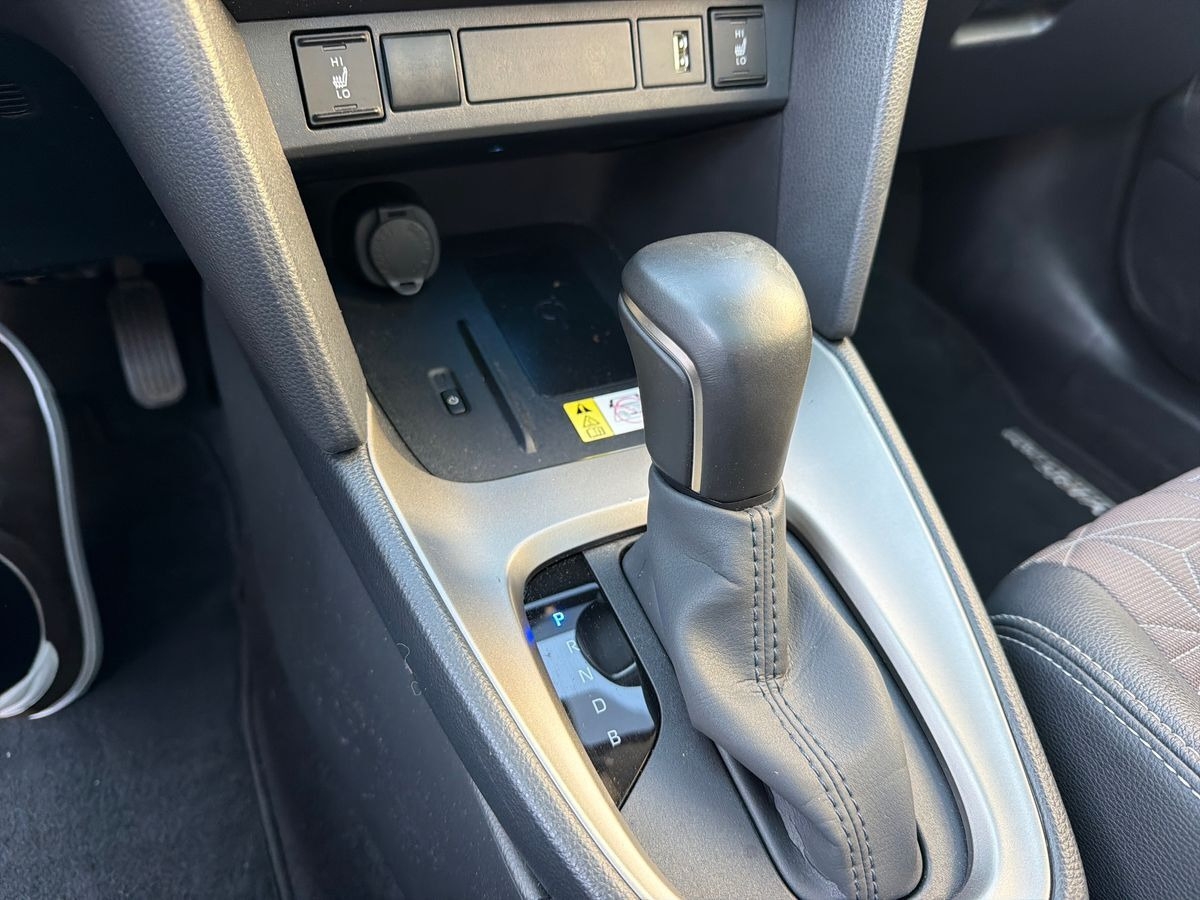 Bronze Toyota Yaris Cross fra 2022