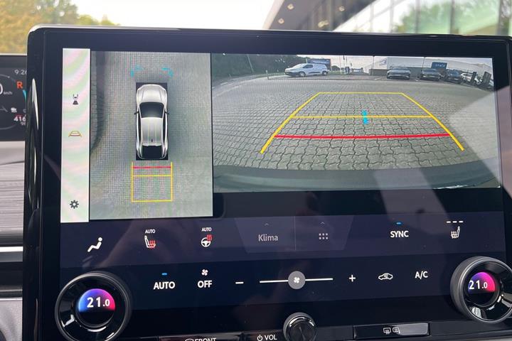 undefined Toyota C-HR+ fra 2025