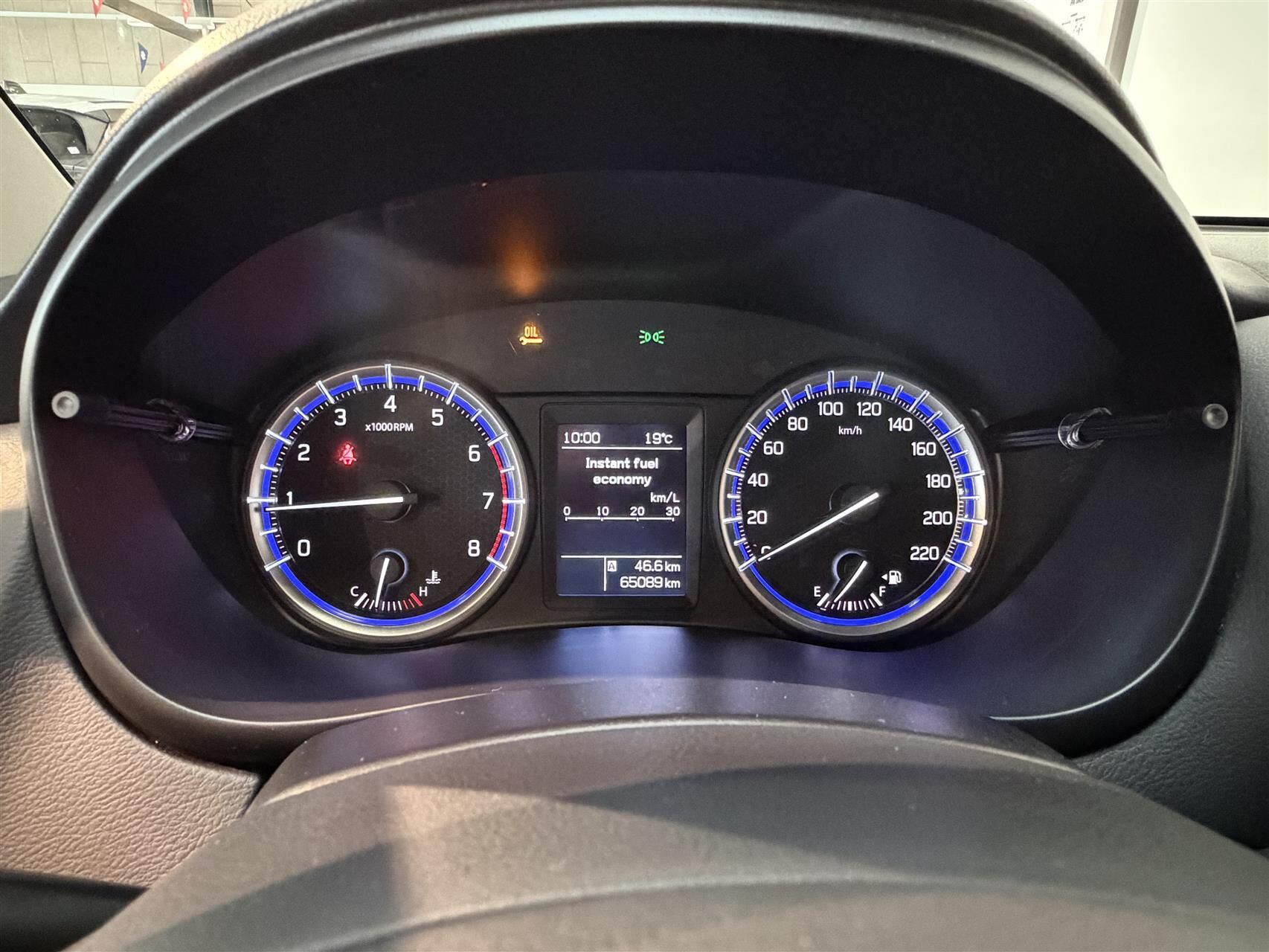 Rød Suzuki S-Cross fra 2019