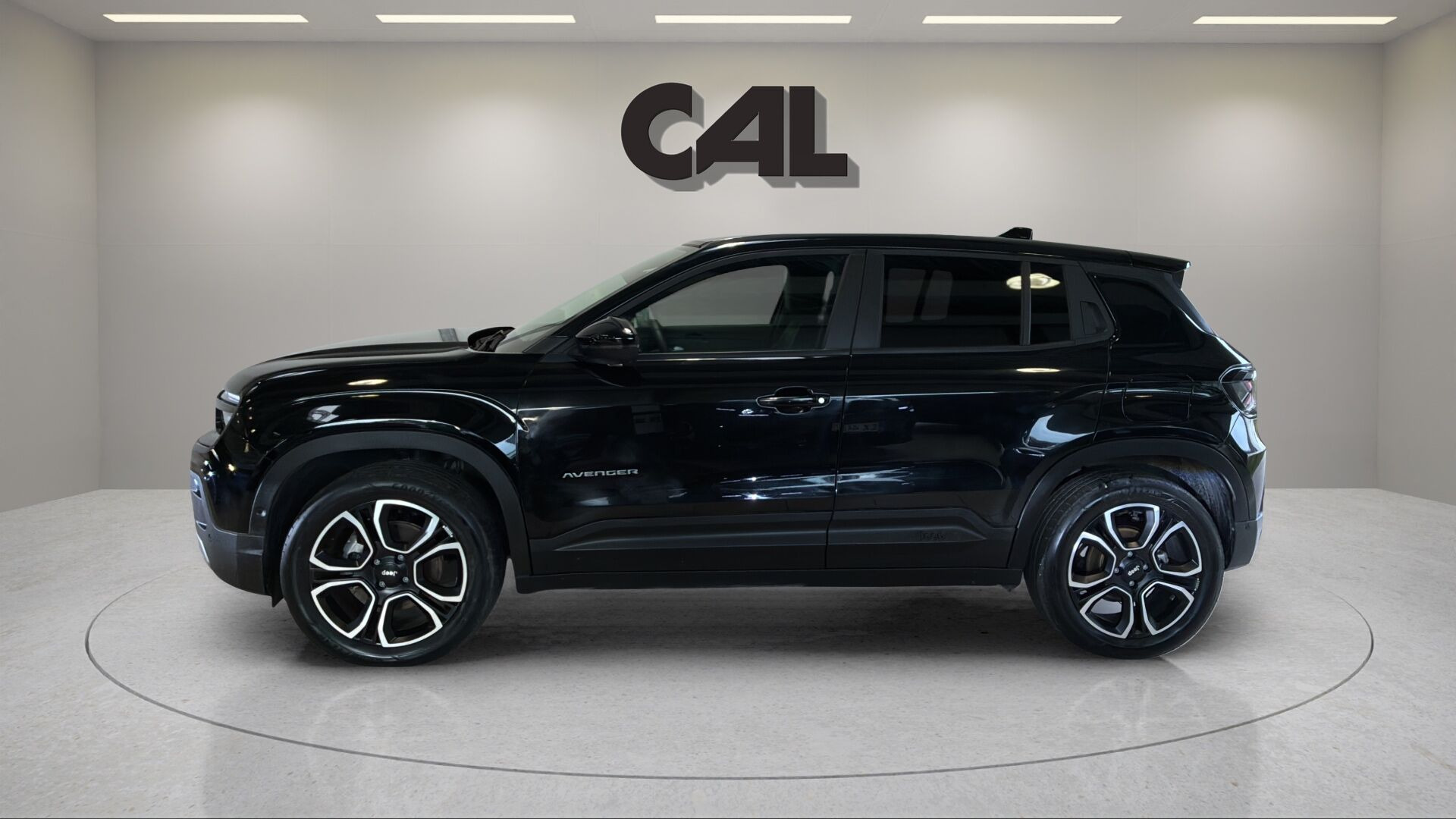 Sort Jeep Avenger fra 2024