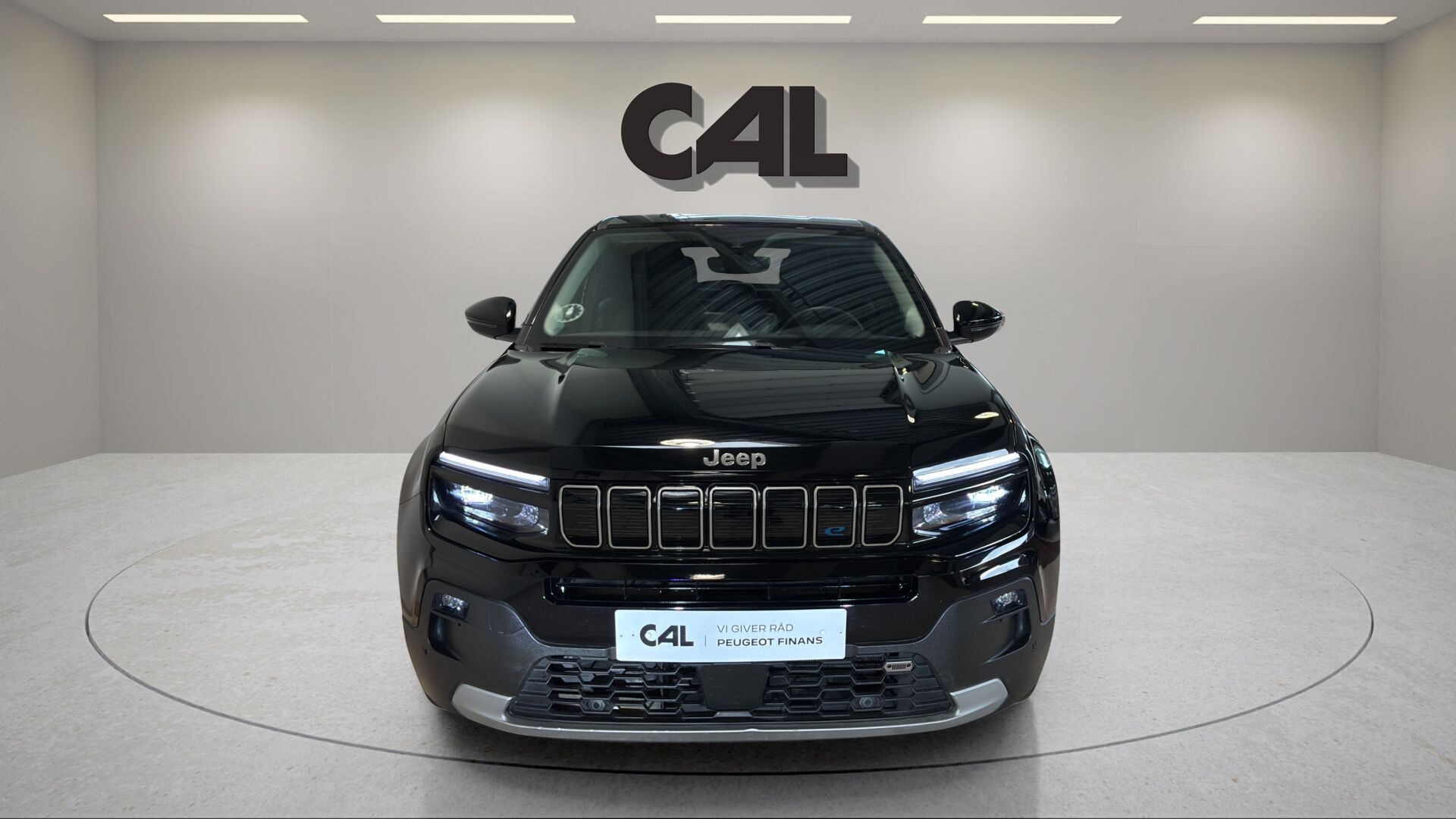 Sort Jeep Avenger fra 2024