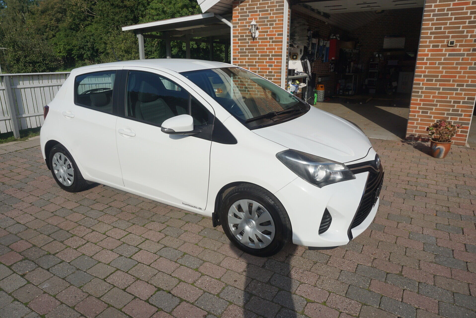 Toyota Yaris 1,0 VVT-I T2 69HK 5d