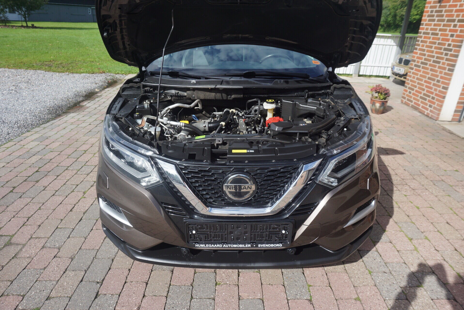 Brun Nissan Qashqai fra 2018