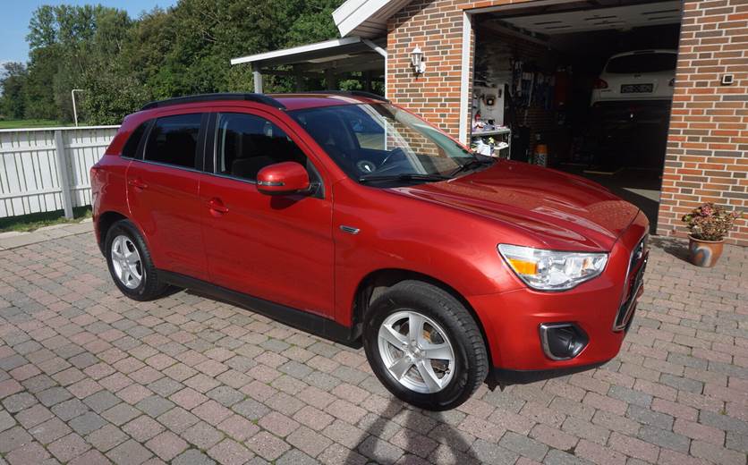 Mitsubishi ASX 1,6 Invite 117HK 5d
