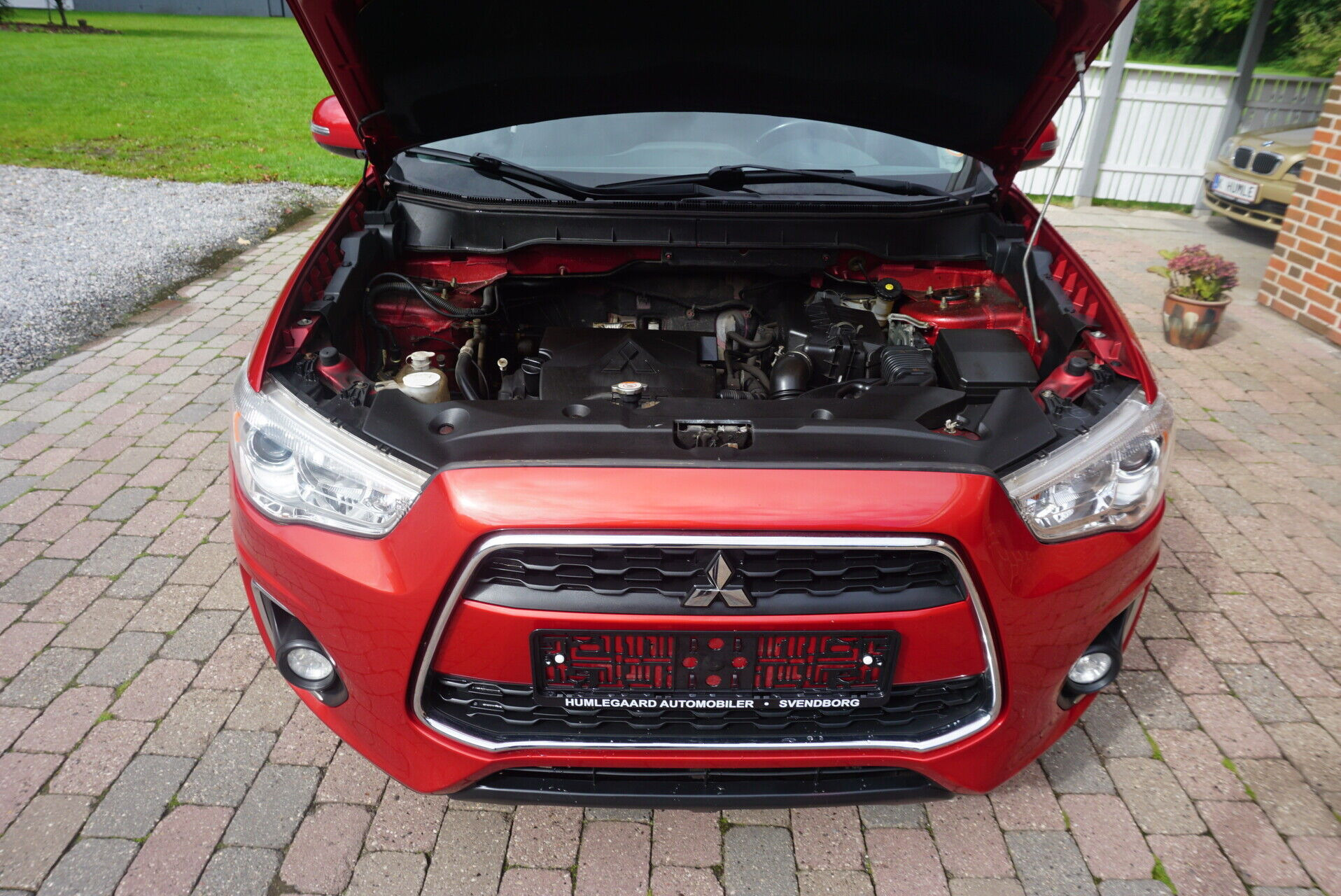 Rød Mitsubishi ASX fra 2014